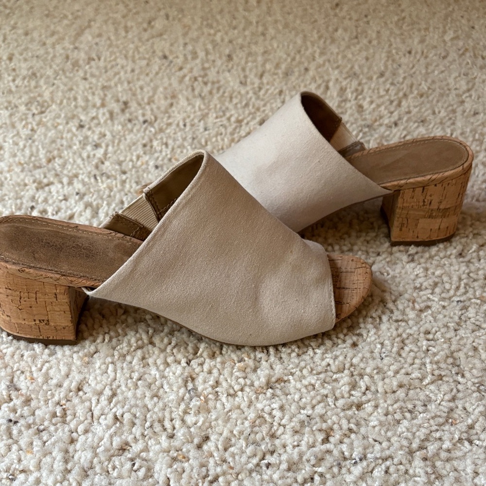 AEROSOLES Cream Mules with Cork Heel